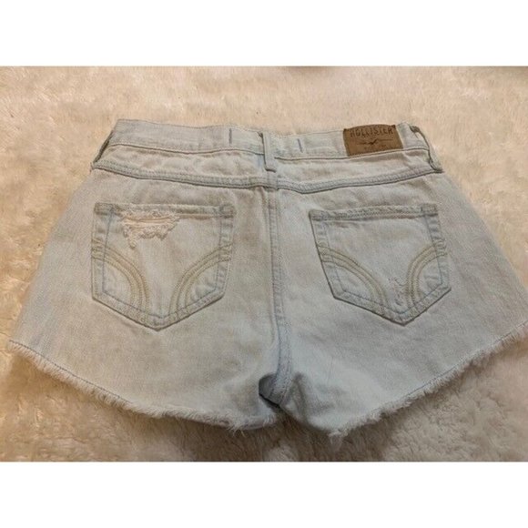 Hollister Size 0 Womens Shorts Light Wash Lace Front Raw Hem Distressed - Picture 3 of 3